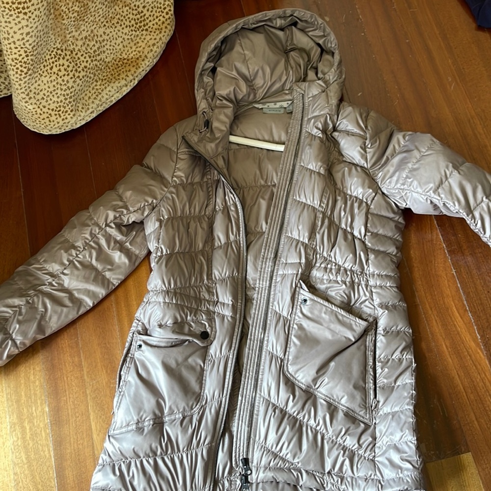 Athleta puffed jacket size S silver